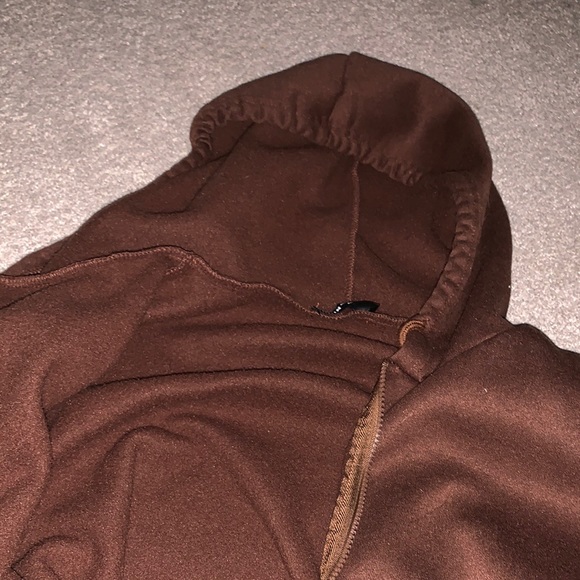 zip-up sweater - Picture 3 of 4